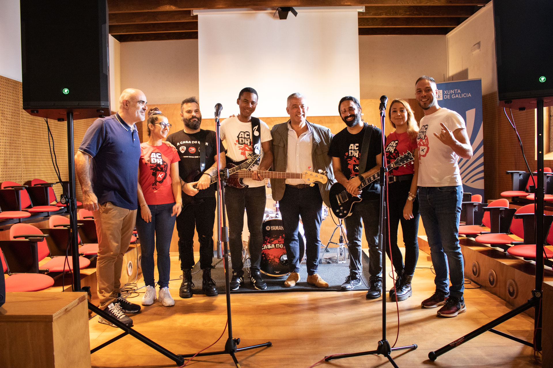 PresentacionNovasMusicasEnGalegoGoGoZo